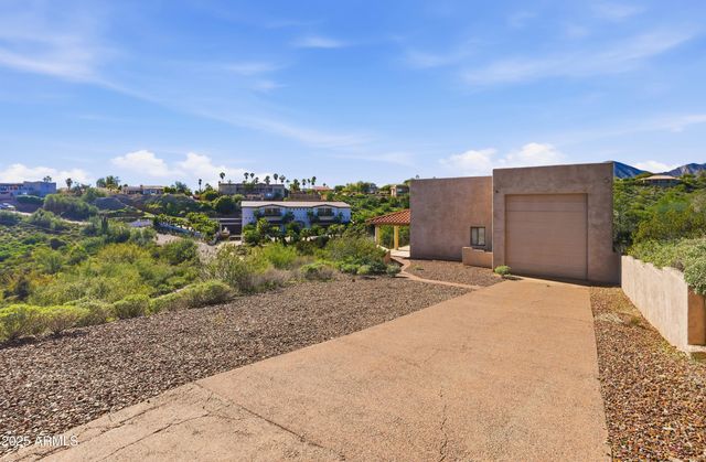 16648 N BOULDER Drive, Fountain Hills, AZ 85268