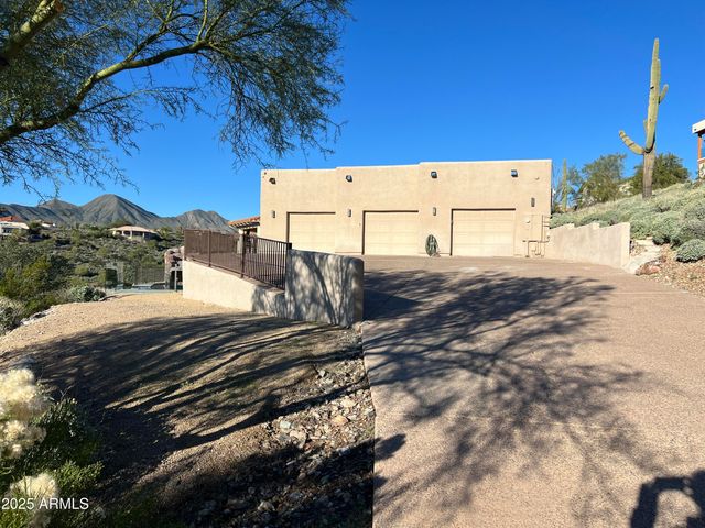 16648 N BOULDER Drive, Fountain Hills, AZ 85268