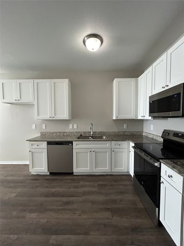 7931 Doreen Avenue 7931, Fort Worth, TX 76116