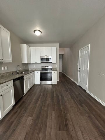 7931 Doreen Avenue 7931, Fort Worth, TX 76116
