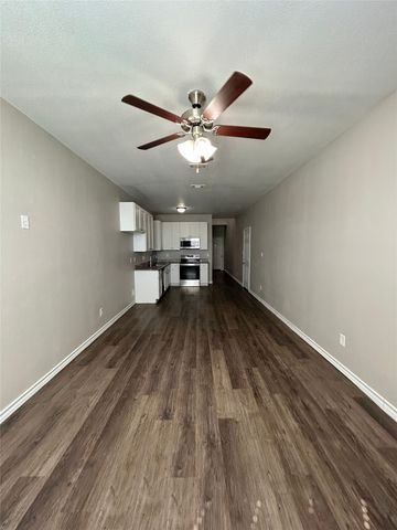 7931 Doreen Avenue 7931, Fort Worth, TX 76116