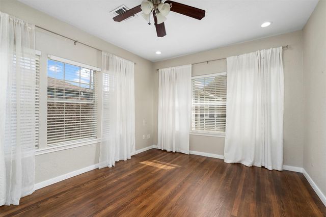 5022 Lindsay Street, Houston, TX 77023