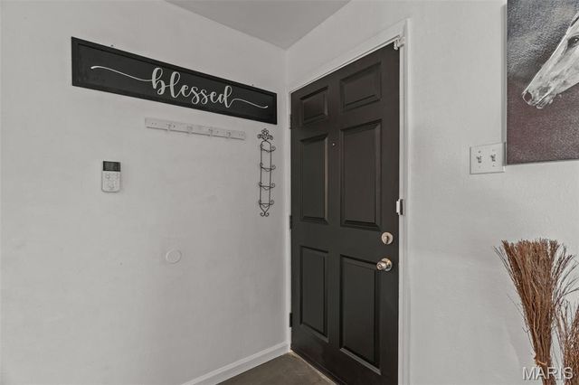 10015 Baron Drive, St Louis, MO 63136