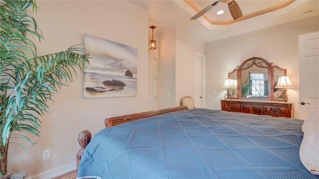 7350 Green Acre LN, Fort Myers, FL 33912