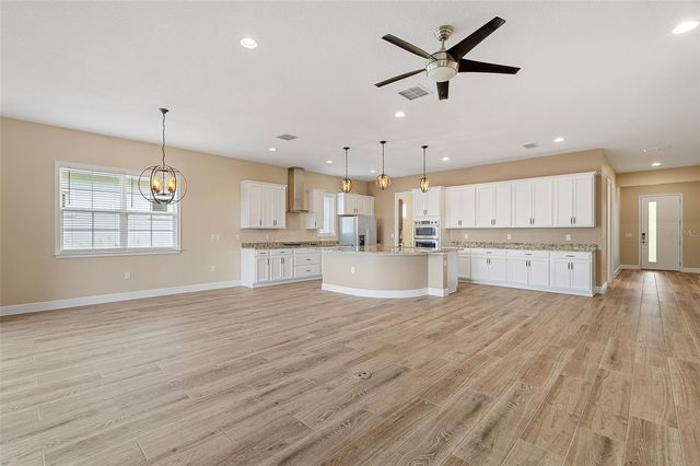 2757 SOUTHLAND STREET, St Cloud, FL 34772