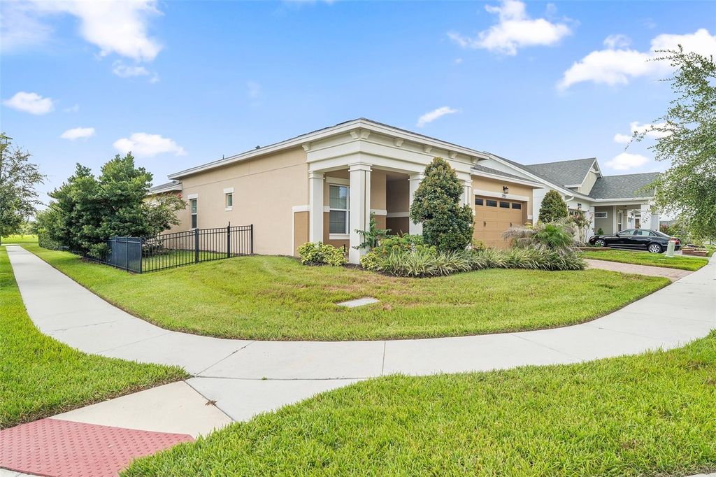 2757 SOUTHLAND STREET, St Cloud, FL 34772