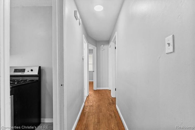 20220 Glastonbury Road, Detroit, MI 48219
