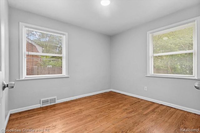 20220 Glastonbury Road, Detroit, MI 48219