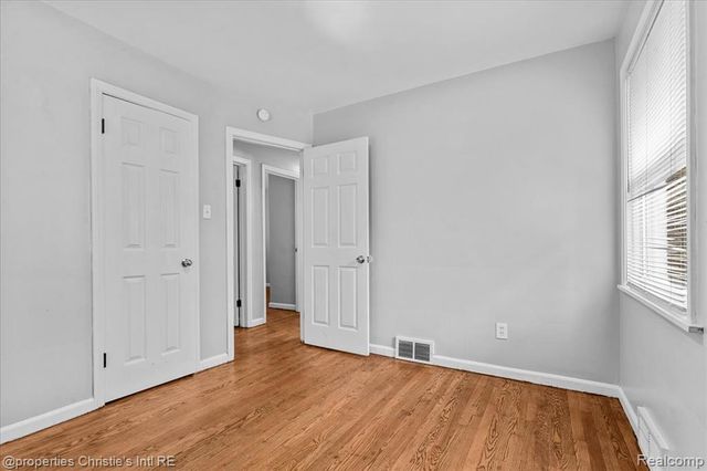 20220 Glastonbury Road, Detroit, MI 48219