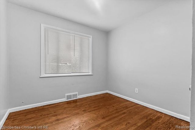 20220 Glastonbury Road, Detroit, MI 48219