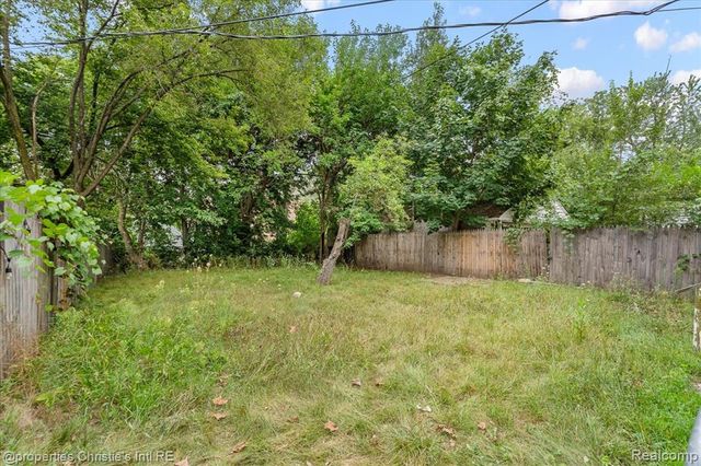 20220 Glastonbury Road, Detroit, MI 48219