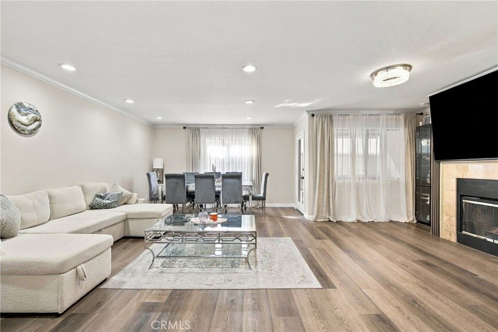 330 Burchett 206, Glendale, CA 91203 — photo 2