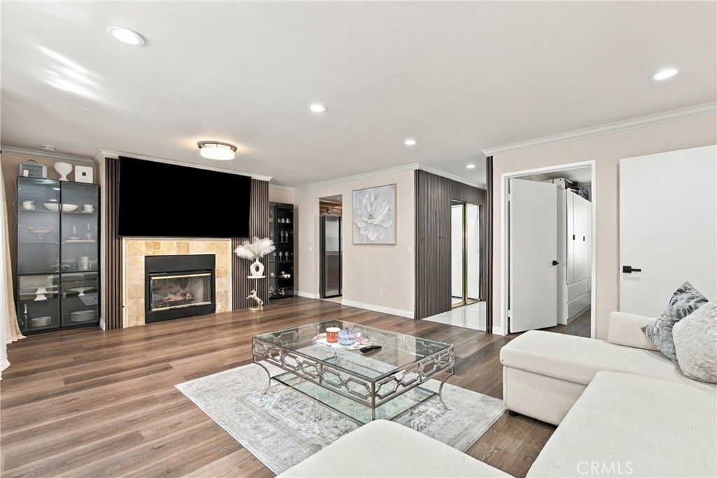 330 Burchett 206, Glendale, CA 91203 — photo 5