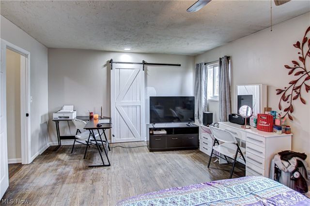 7256 Markal Drive, Middleburg Heights, OH 44130