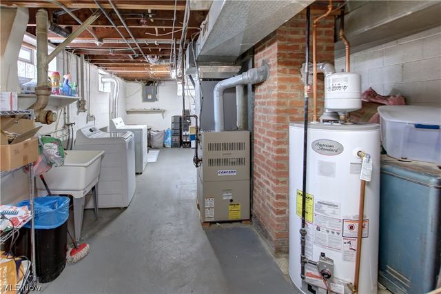 7256 Markal Drive, Middleburg Heights, OH 44130