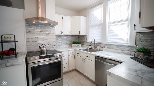 526 N Emerson Avenue, Indianapolis, IN 46219