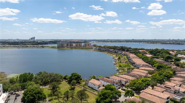 8119 VIA ROSA, Orlando, FL 32836