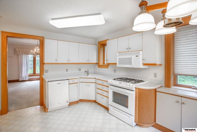 4242 South Street, Lincoln, NE 68506