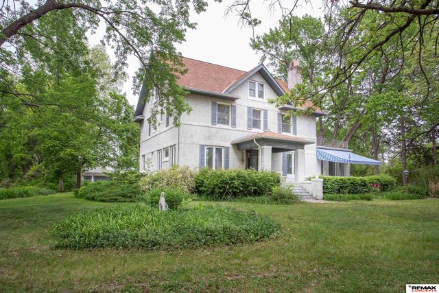 4242 South Street, Lincoln, NE 68506