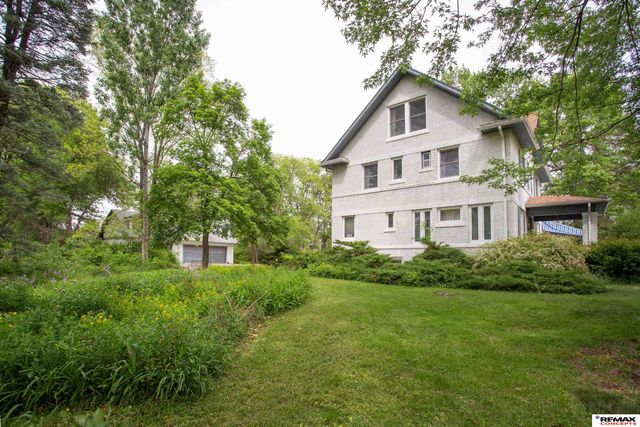 4242 South Street, Lincoln, NE 68506