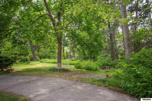 4242 South Street, Lincoln, NE 68506