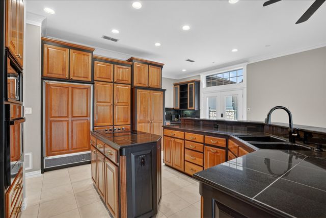 9704 Ravenswood Road, Granbury, TX 76049