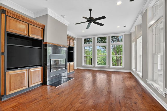 9704 Ravenswood Road, Granbury, TX 76049