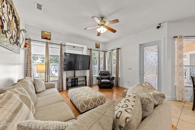 6045 ALDERFER SPRINGS Drive, Jacksonville, FL 32258