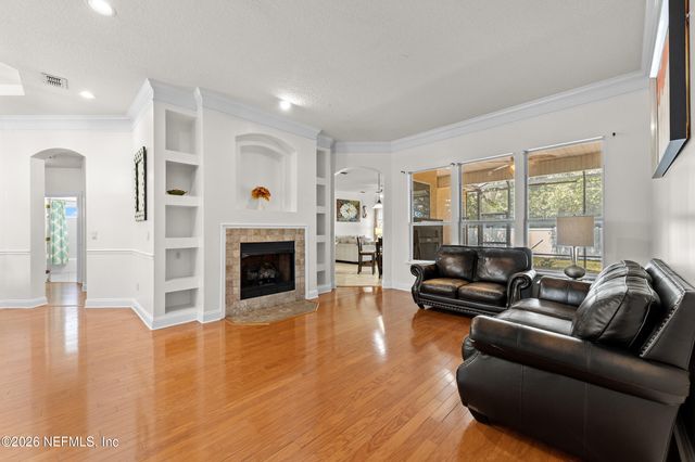6045 ALDERFER SPRINGS Drive, Jacksonville, FL 32258