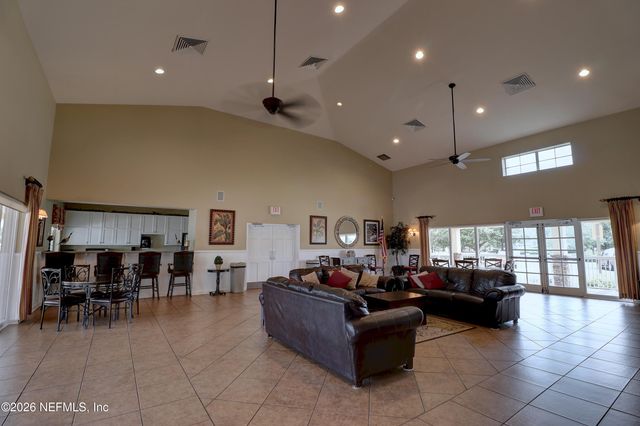 6045 ALDERFER SPRINGS Drive, Jacksonville, FL 32258