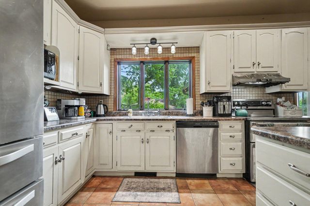 2211 Morton Avenue, St. Joseph City, MI 49085