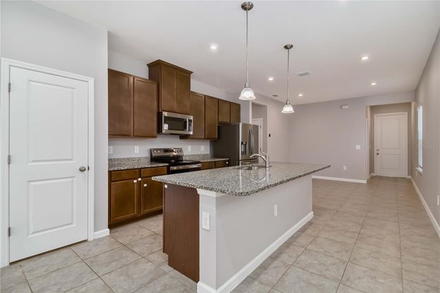 4525 PIPPIN LANE, Lakewood Ranch, FL 34211