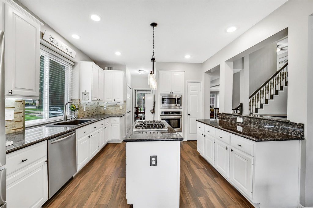 19610 Cottage Park Circle, Houston, TX 77094
