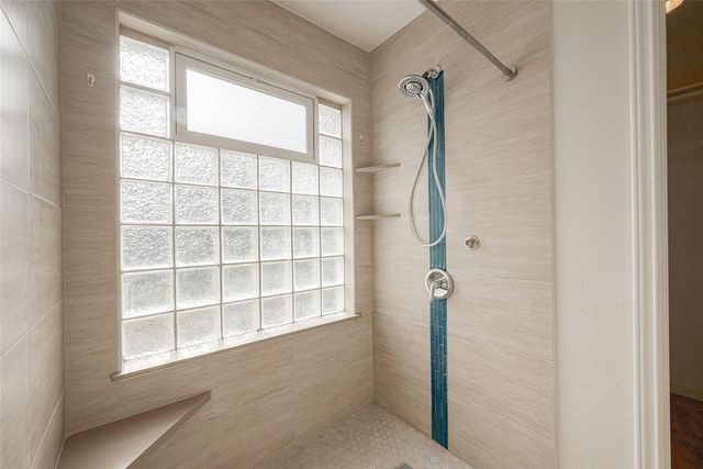 703 Turtle Creek Drive, Missouri City, TX 77489