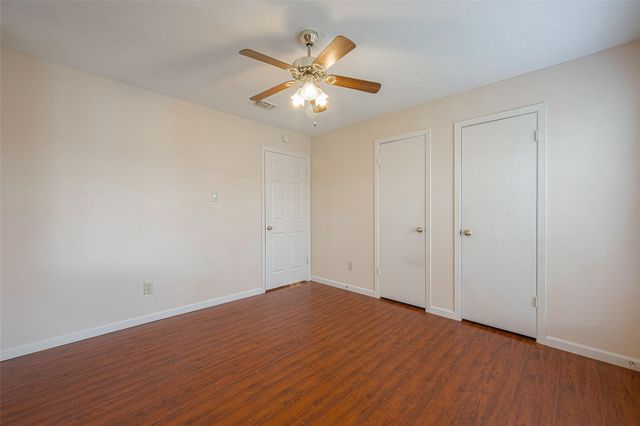 703 Turtle Creek Drive, Missouri City, TX 77489