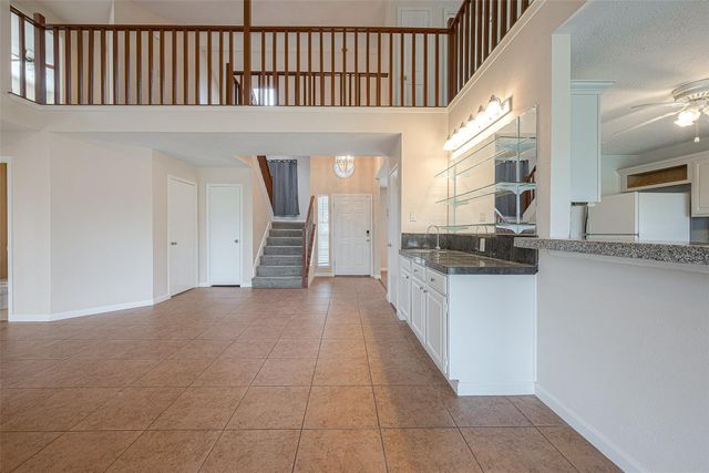 703 Turtle Creek Drive, Missouri City, TX 77489