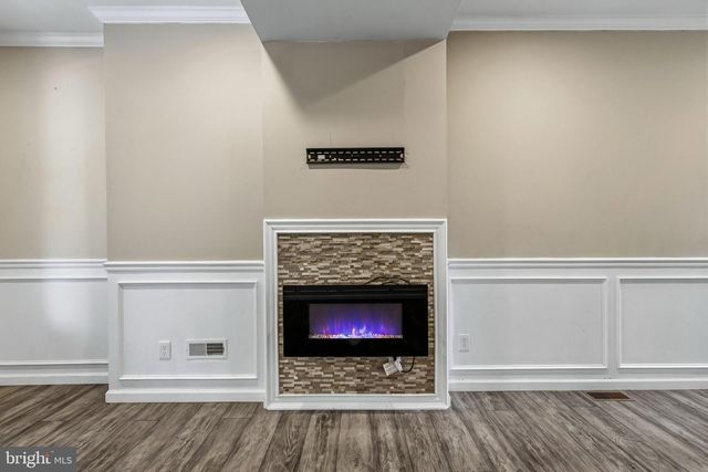 5520 N 7TH ST, Philadelphia, PA 19120