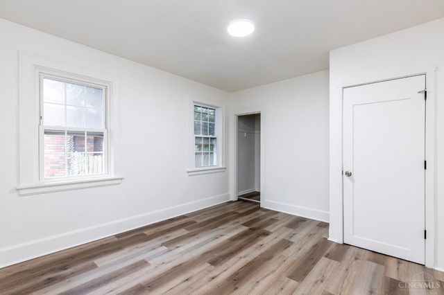 1943 Garden Lane, Cincinnati, OH 45237