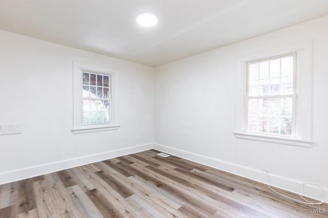 1943 Garden Lane, Cincinnati, OH 45237
