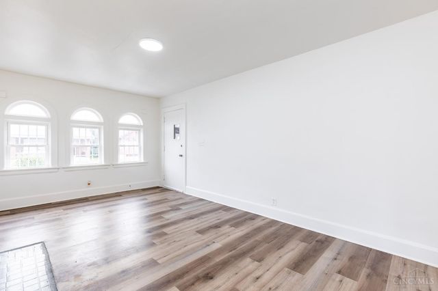 1943 Garden Lane, Cincinnati, OH 45237