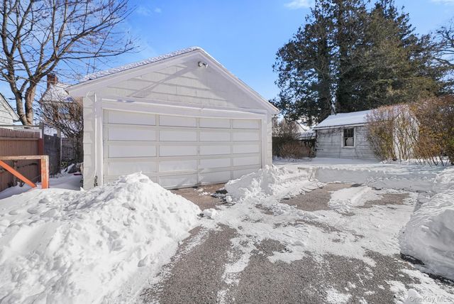 137 Longview Avenue, White Plains, NY 10605