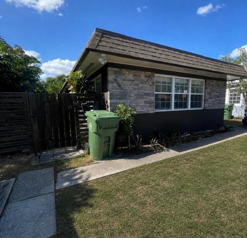 1429 N Andrews Avenue, Fort Lauderdale, FL 33311