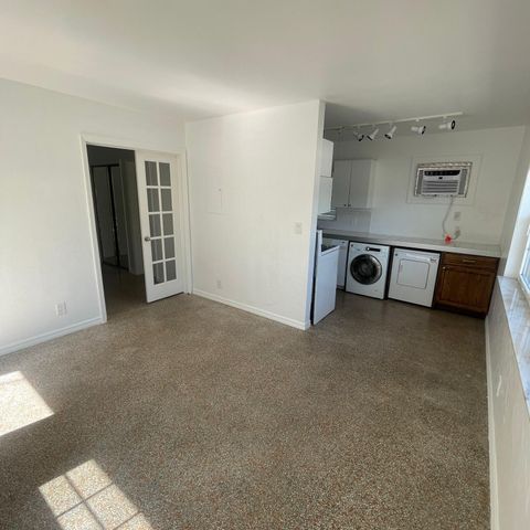 1429 N Andrews Avenue, Fort Lauderdale, FL 33311