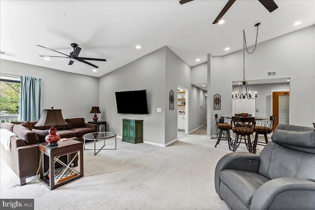 409 PRITCHARD PL, Newtown Square, PA 19073