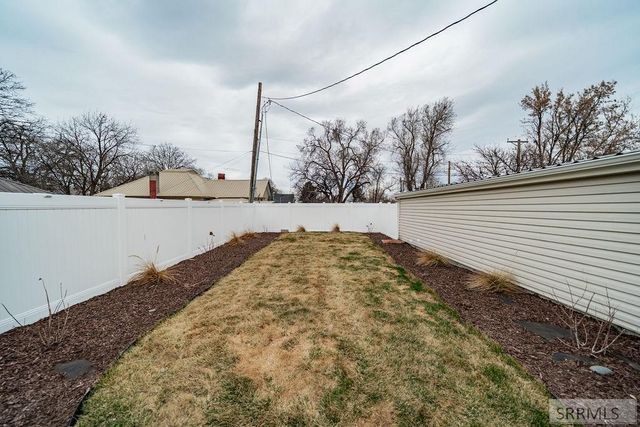 1245 Canal, Idaho Falls, ID 83402