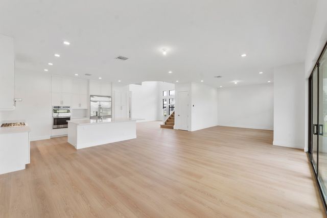 9322 Sunflower Mdw Road, Boca Raton, FL 33434