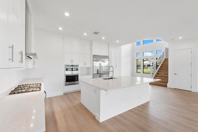 9322 Sunflower Mdw Road, Boca Raton, FL 33434