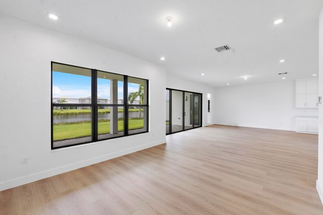 9322 Sunflower Mdw Road, Boca Raton, FL 33434