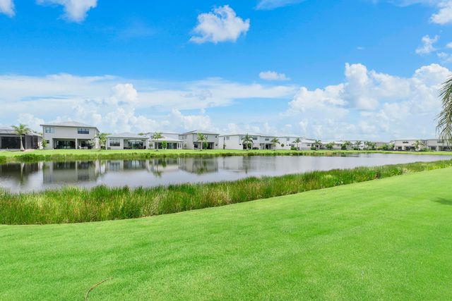 9322 Sunflower Mdw Road, Boca Raton, FL 33434