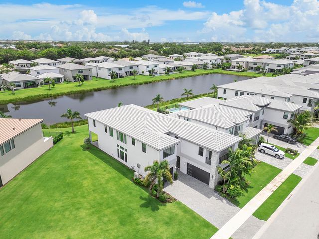 9322 Sunflower Mdw Road, Boca Raton, FL 33434